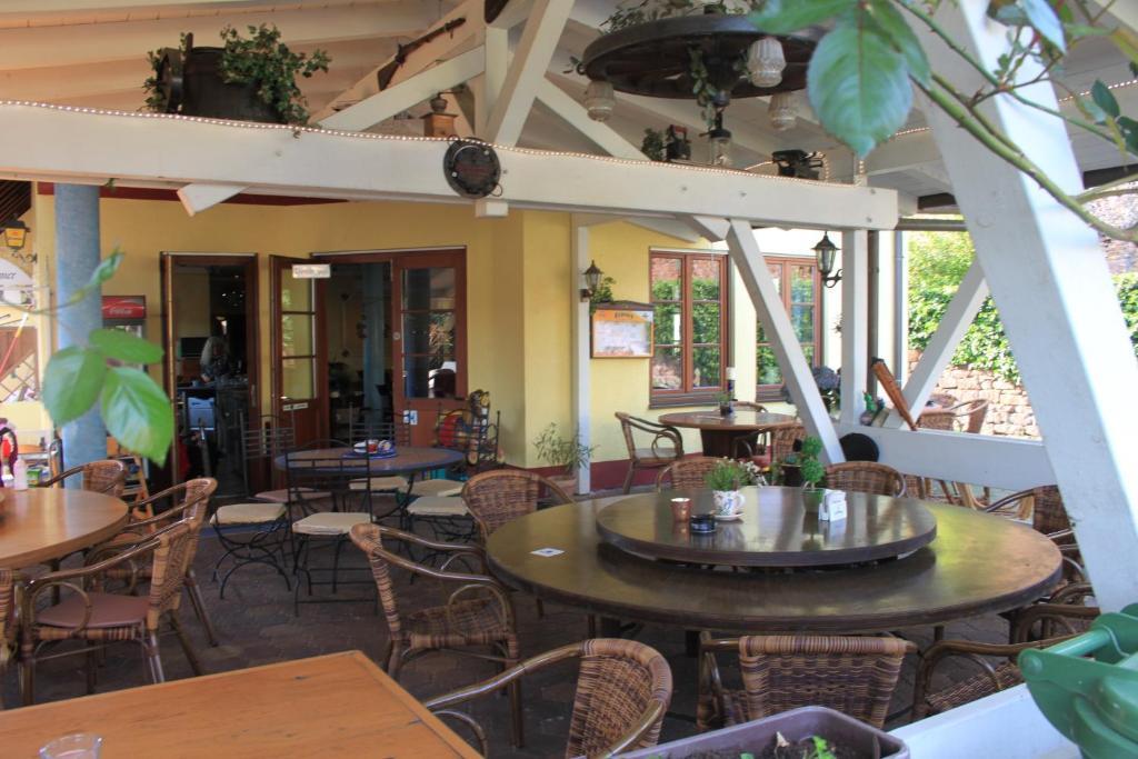 Hotel Krone Kappel Екстериор снимка